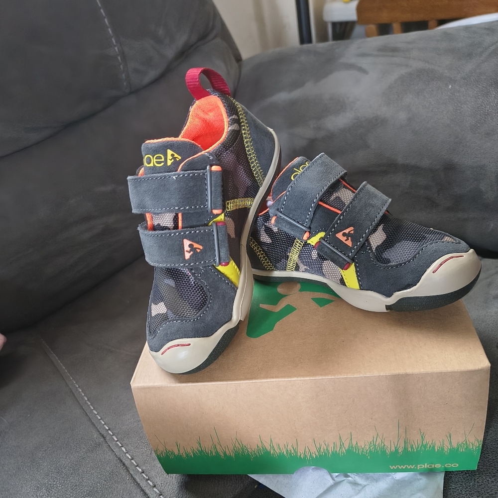 PLAE Kids Sneakers